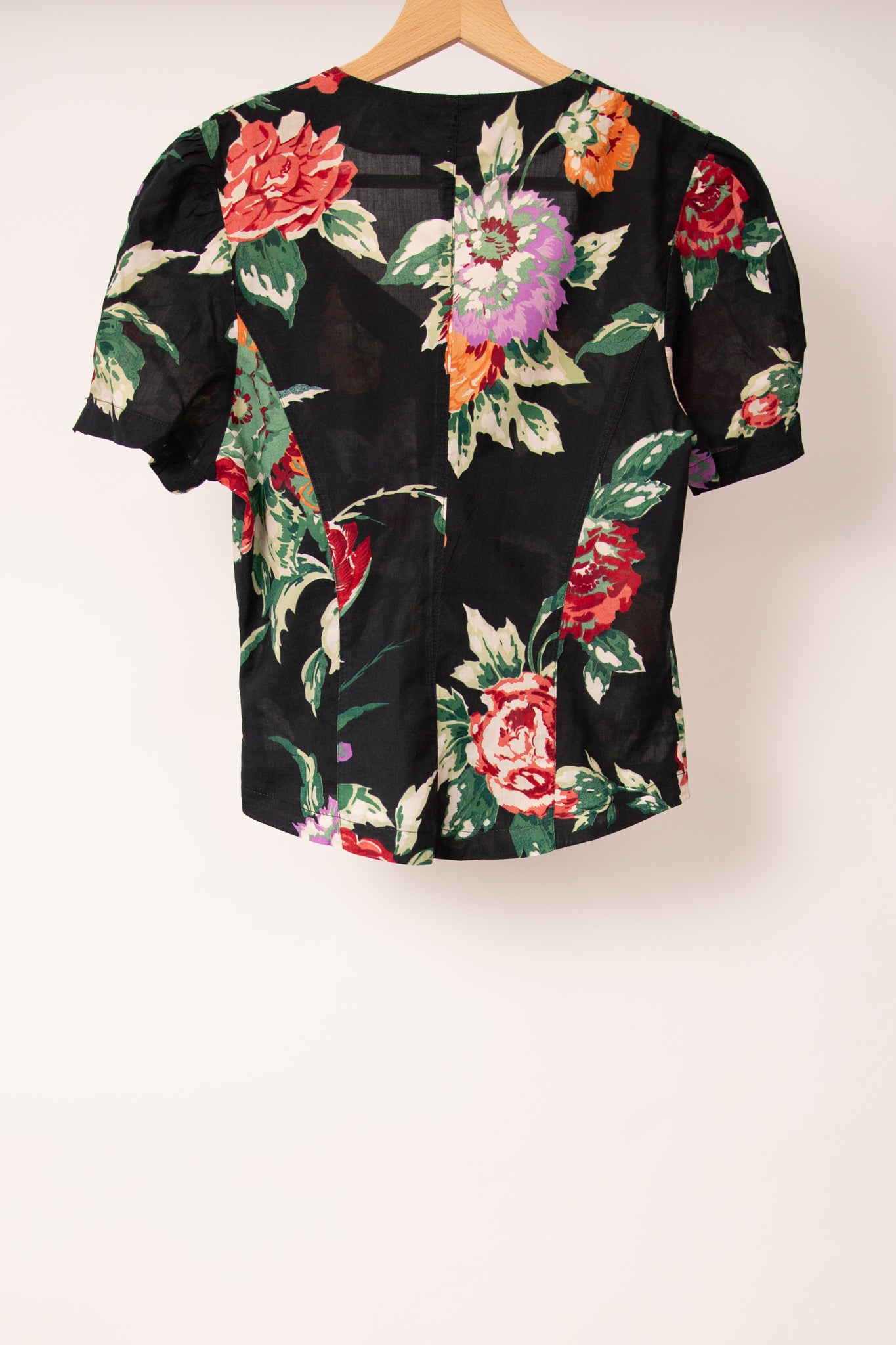 Chemisier noir à fleurs 38
