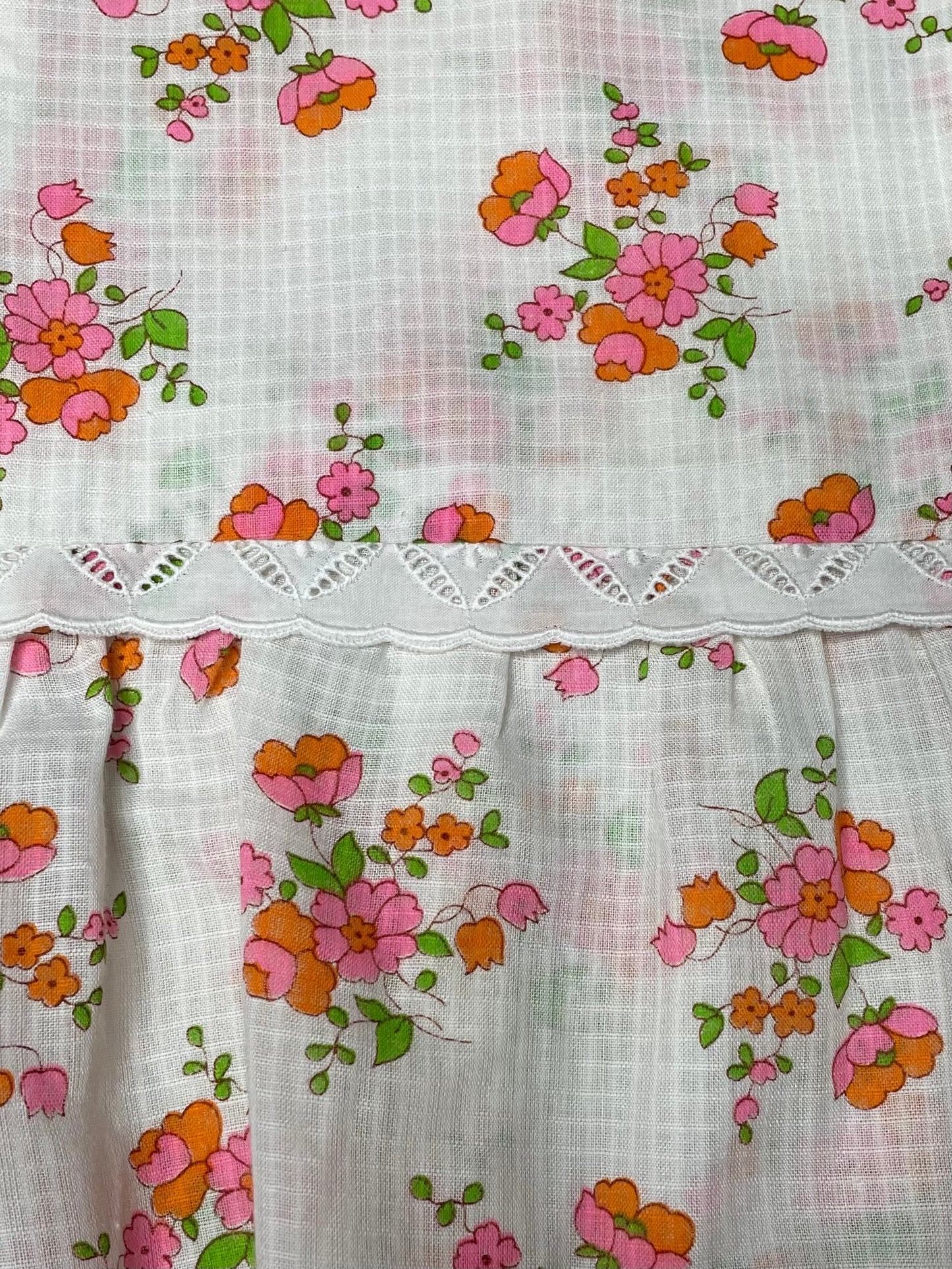 Robe de nuit blanche à fleurs 40