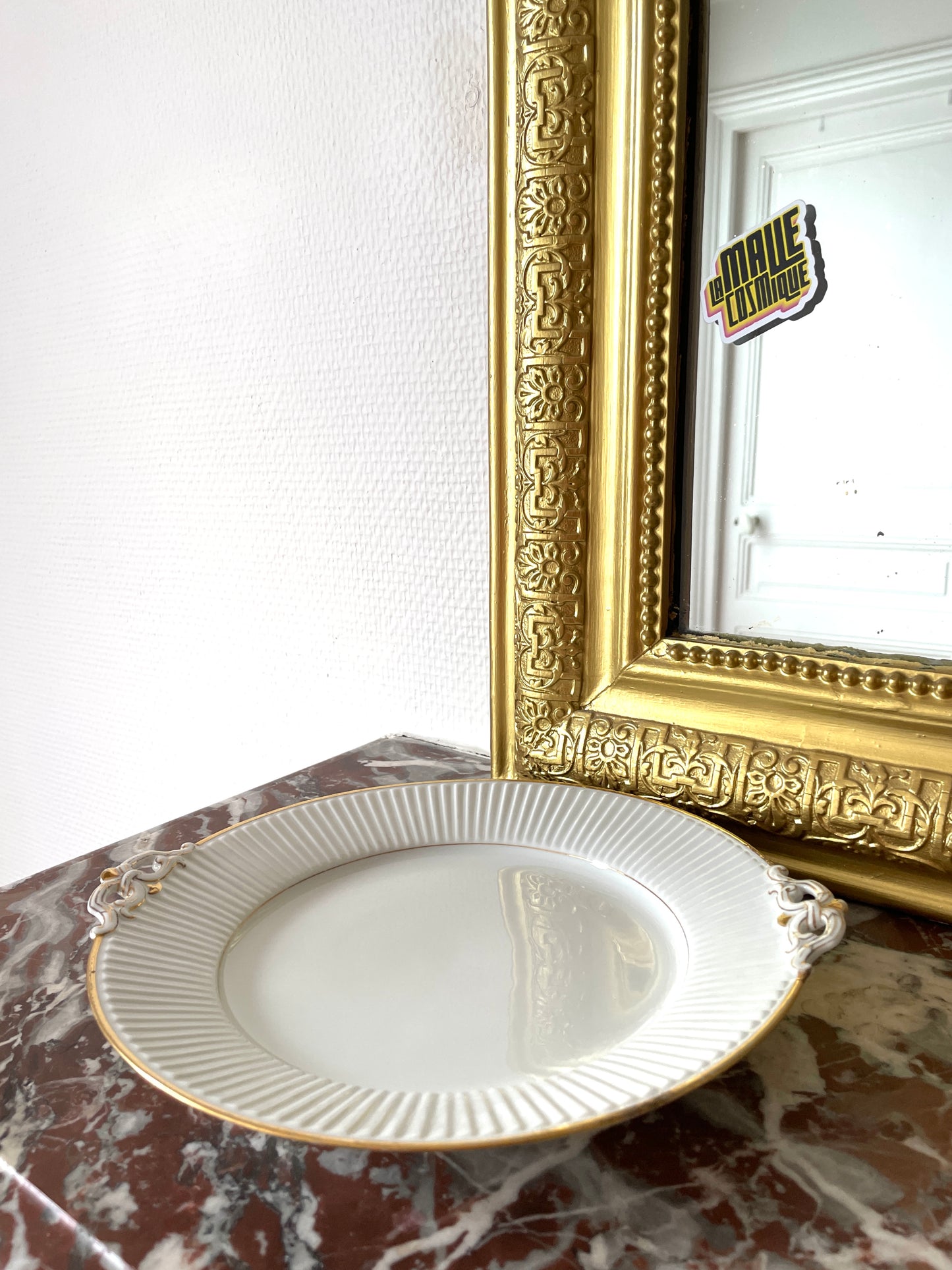 Plat à anses et dorures de Mehun