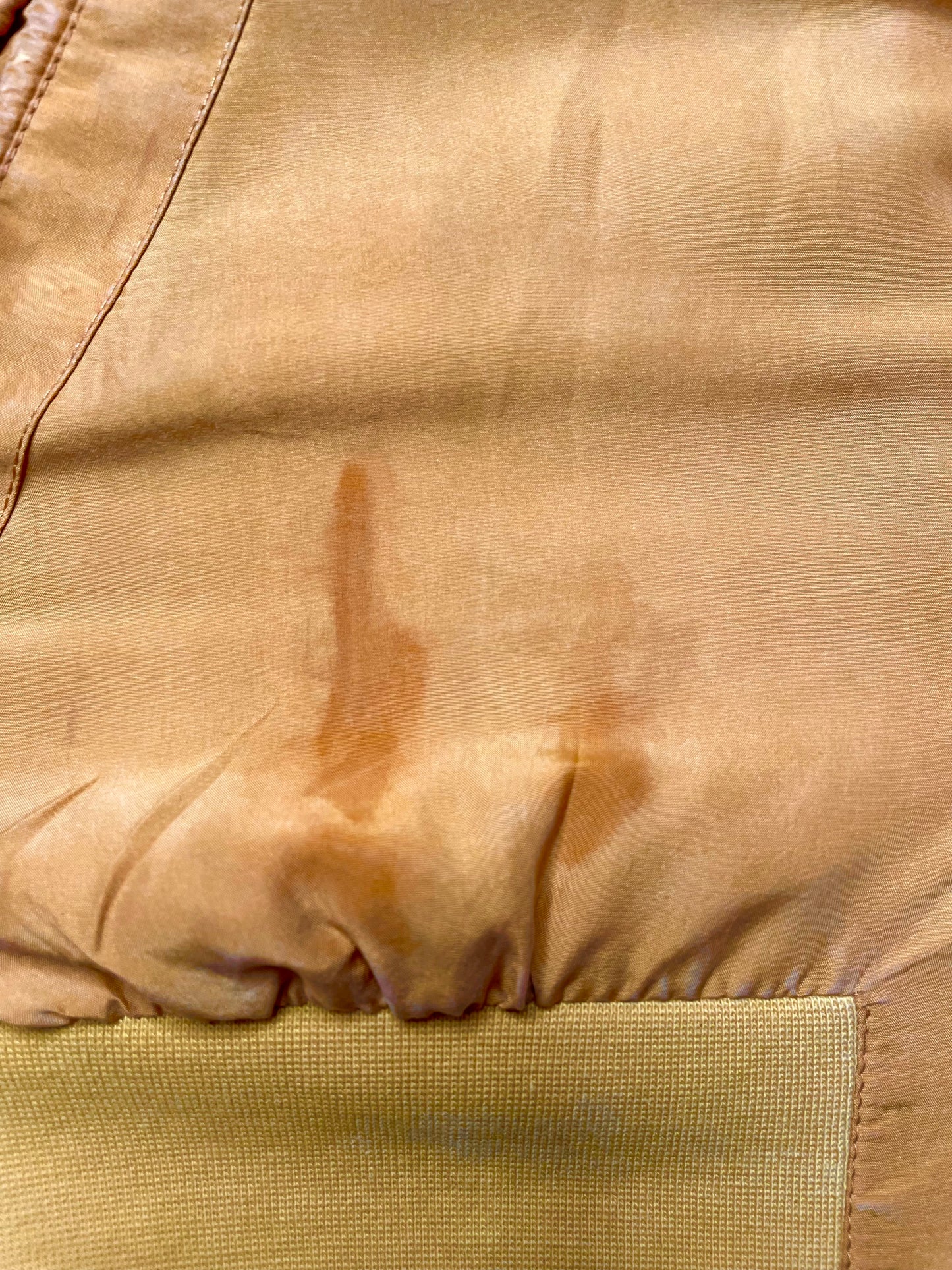 Blouson en soie moutarde 36