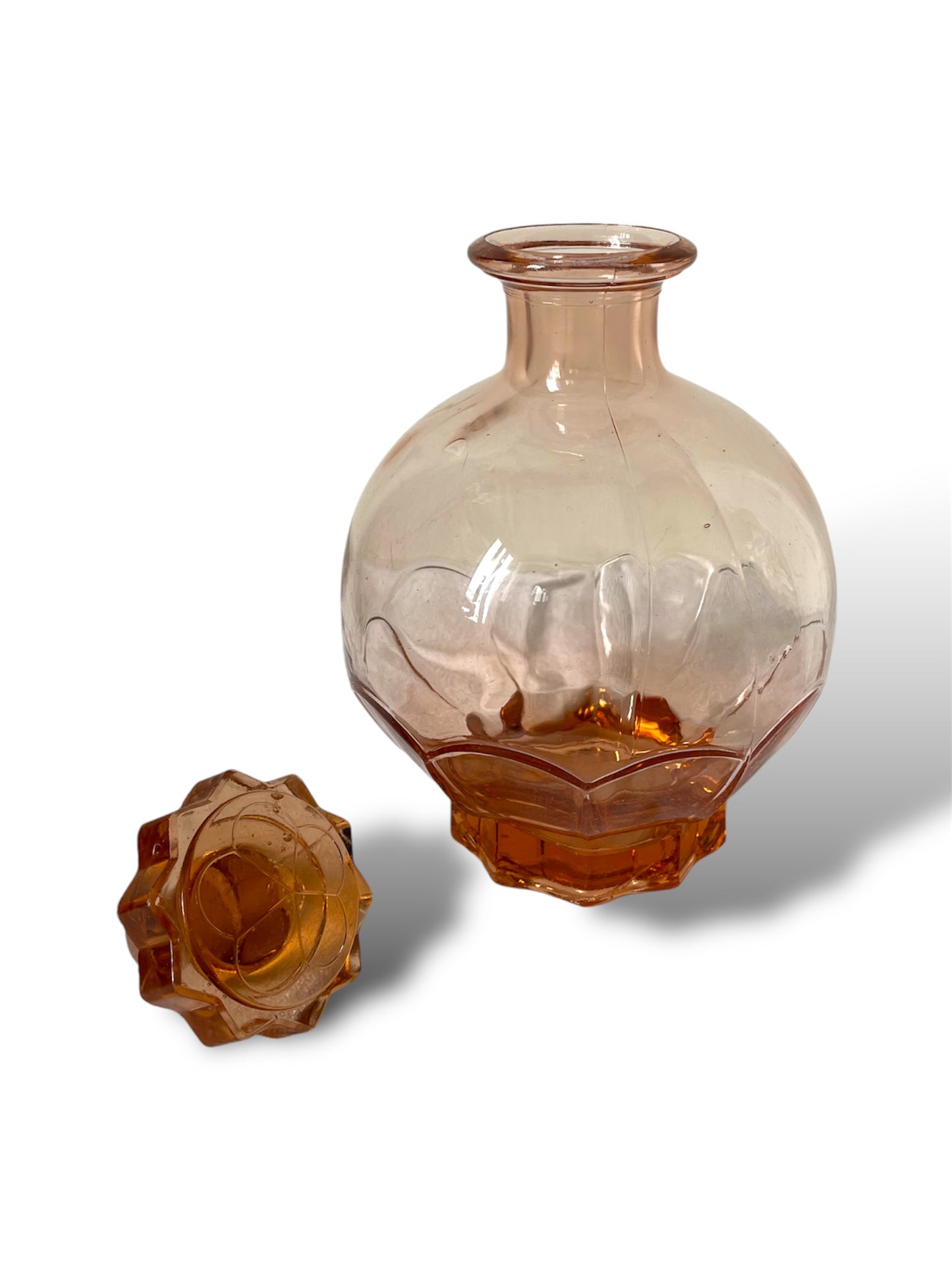 Carafe à liqueur en verre rosé