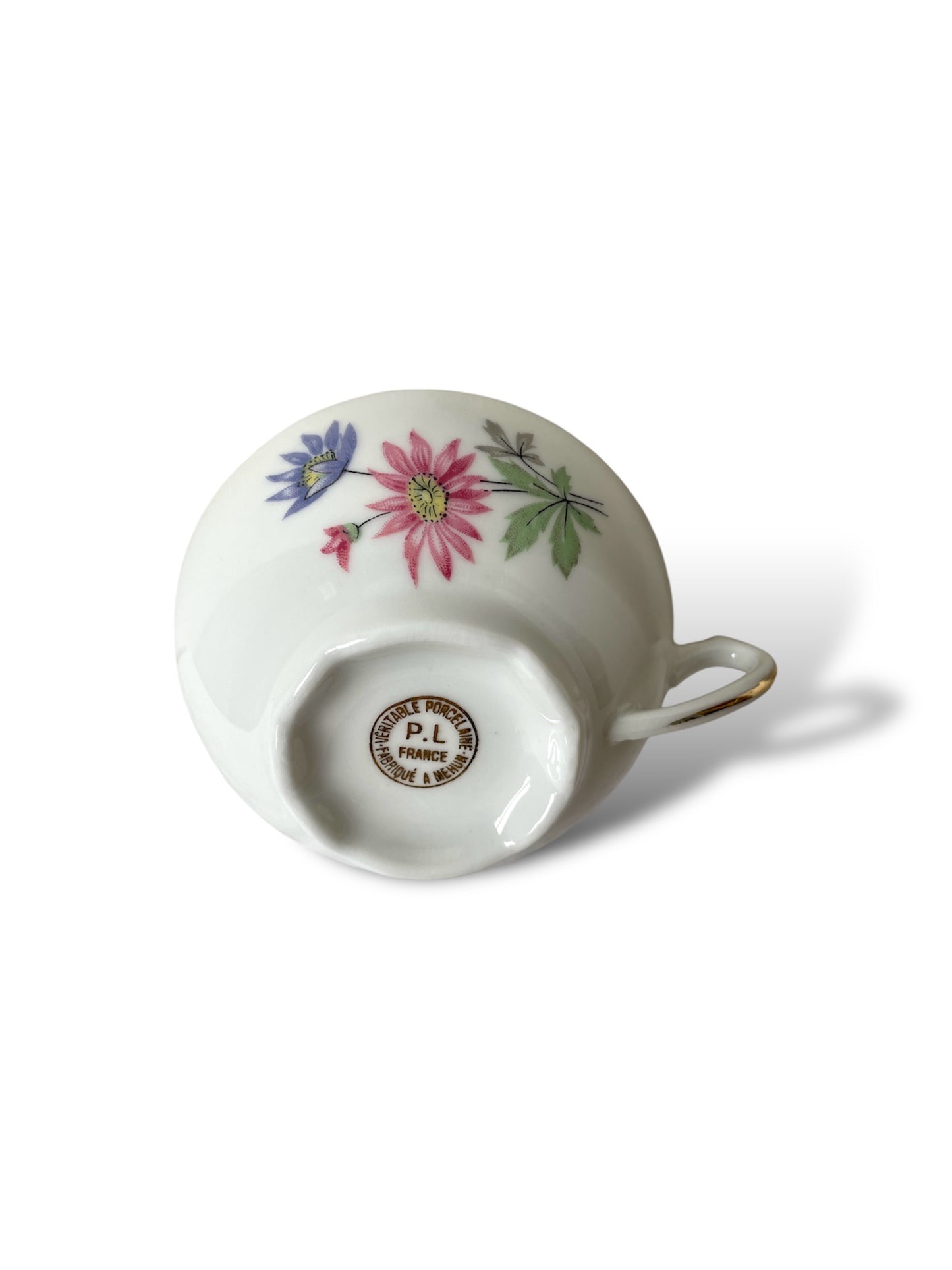 Tasse et soucoupe en porcelaine de Limoges