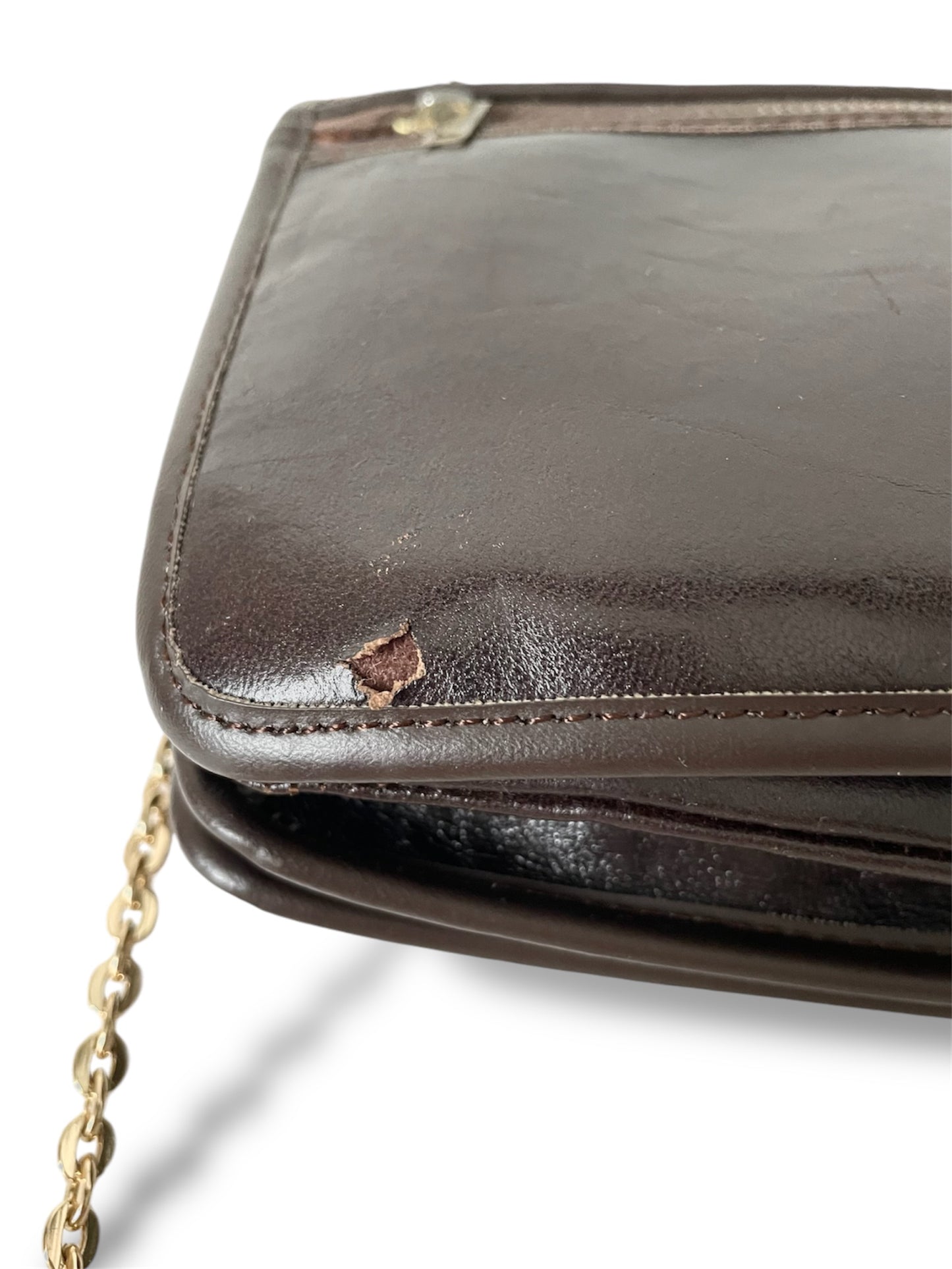 Sac bandoulière marron à chaîne dorée
