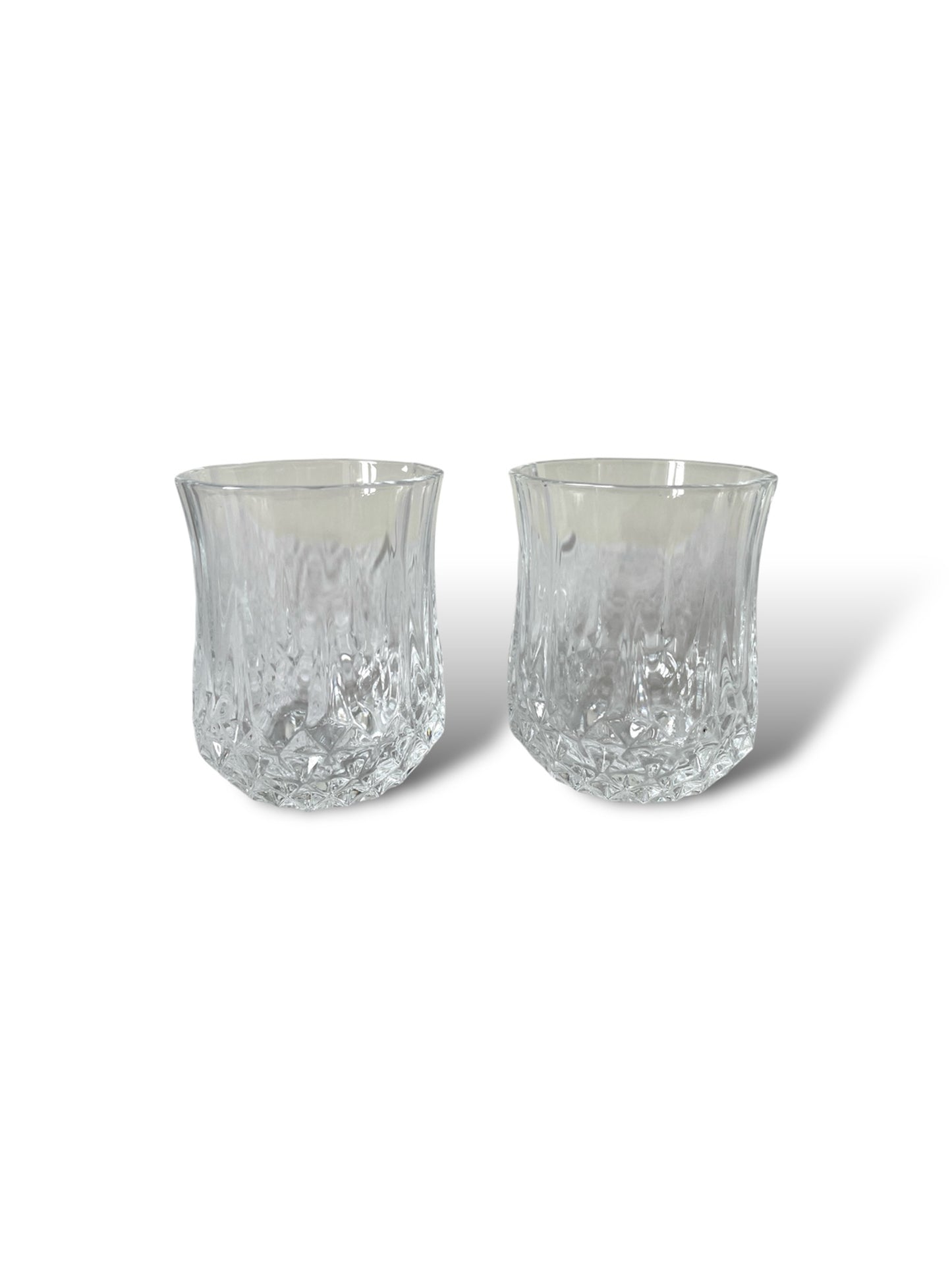 Duo de verres à liqueur en cristal taillé