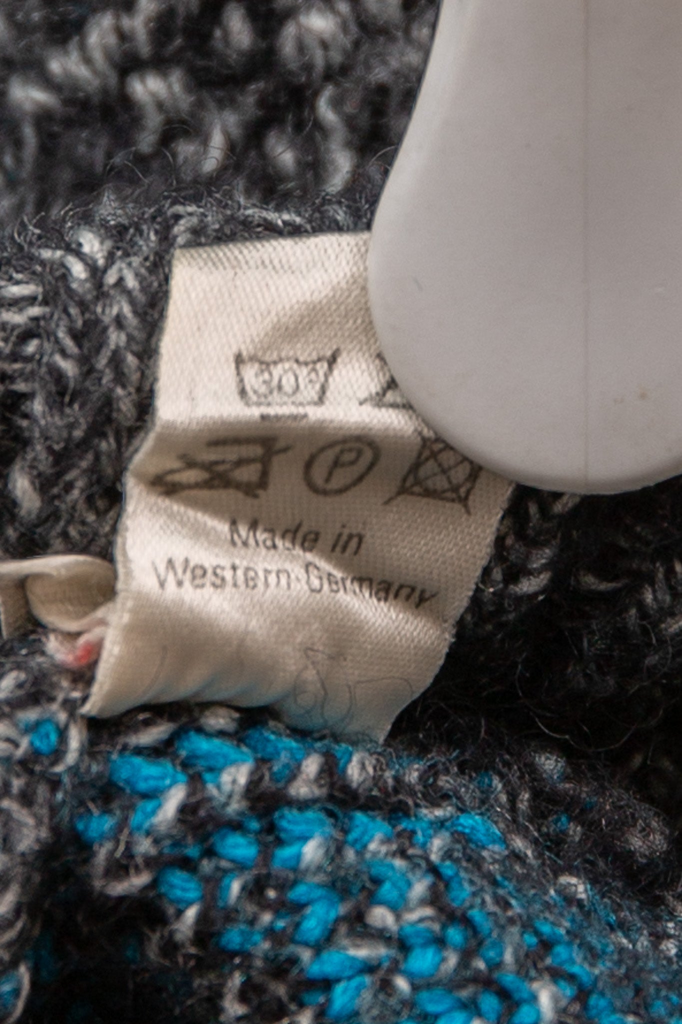 Pull col châle gris noir et turquoise 38