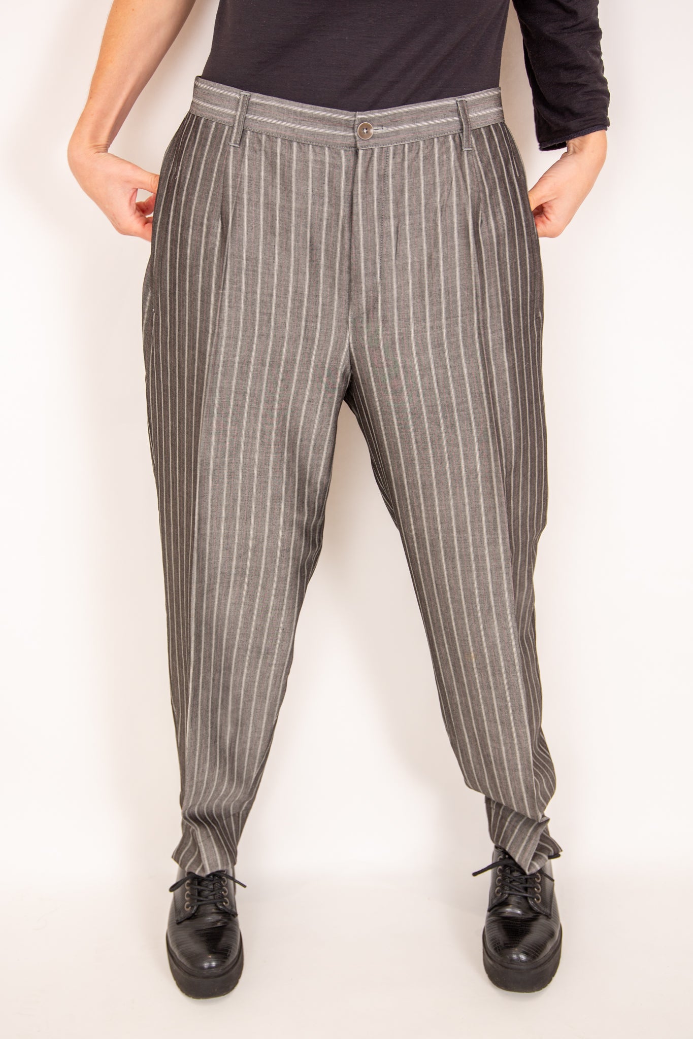 Pantalon à pinces gris 40