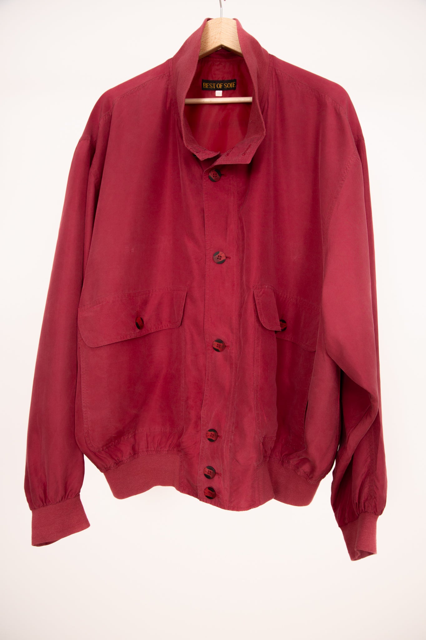 Blouson en soie rouge 46
