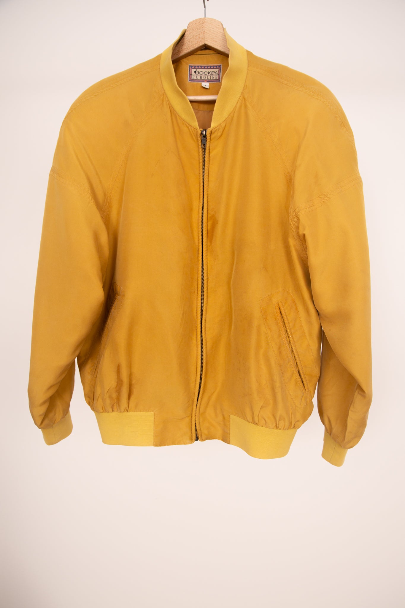 Blouson en soie moutarde 36