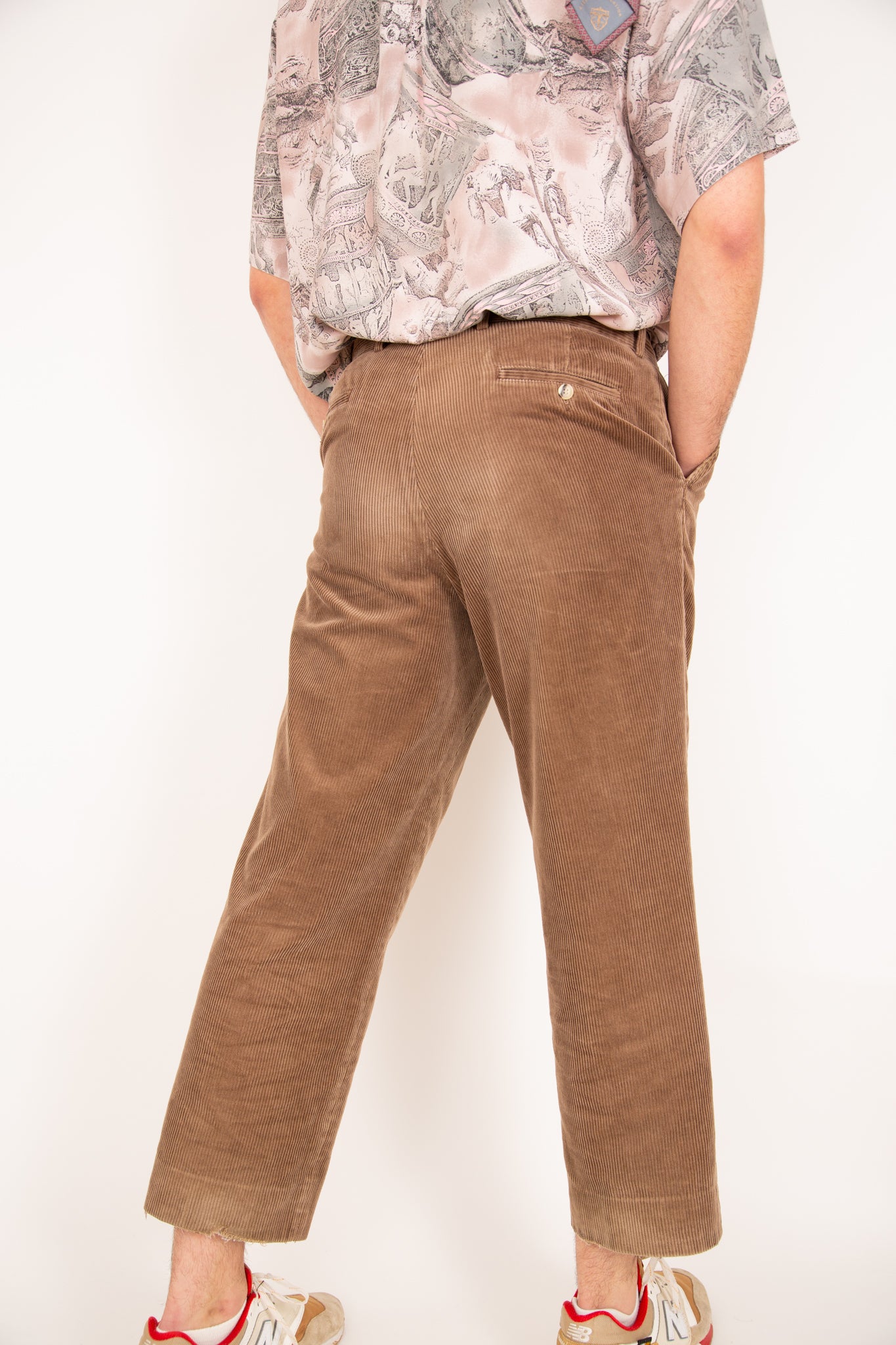 Pantalon marron velours côtelé 46