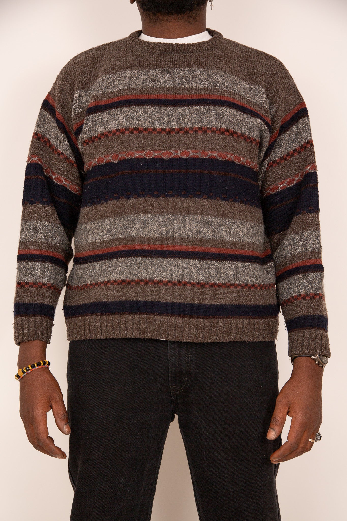 Pull chaud à rayures marron gris et noir 40