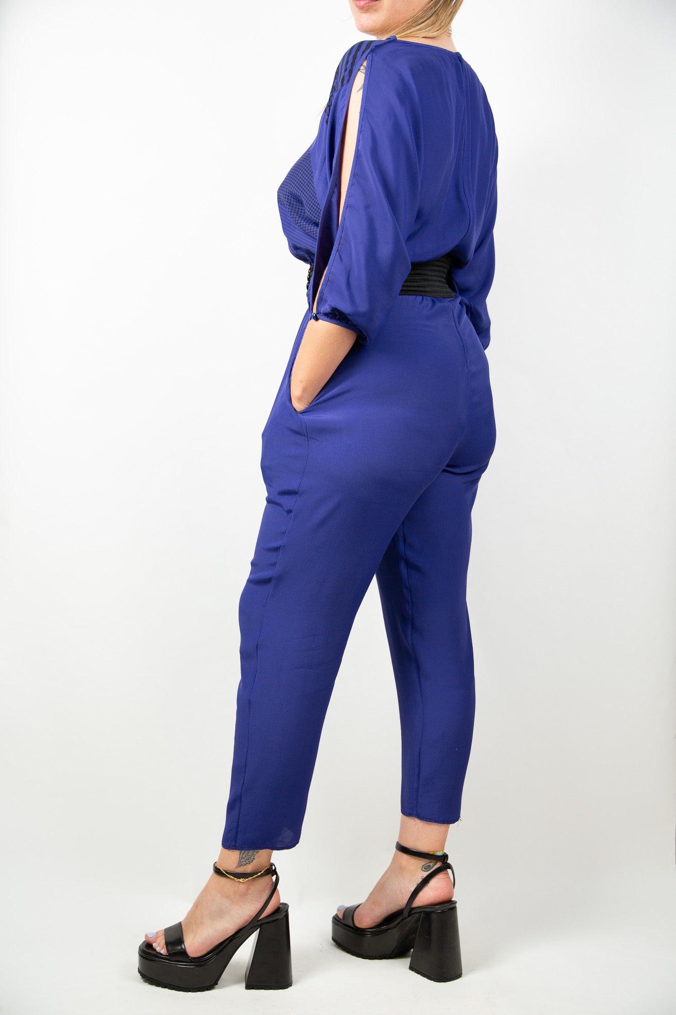 Combinaison violette et motif noir 36