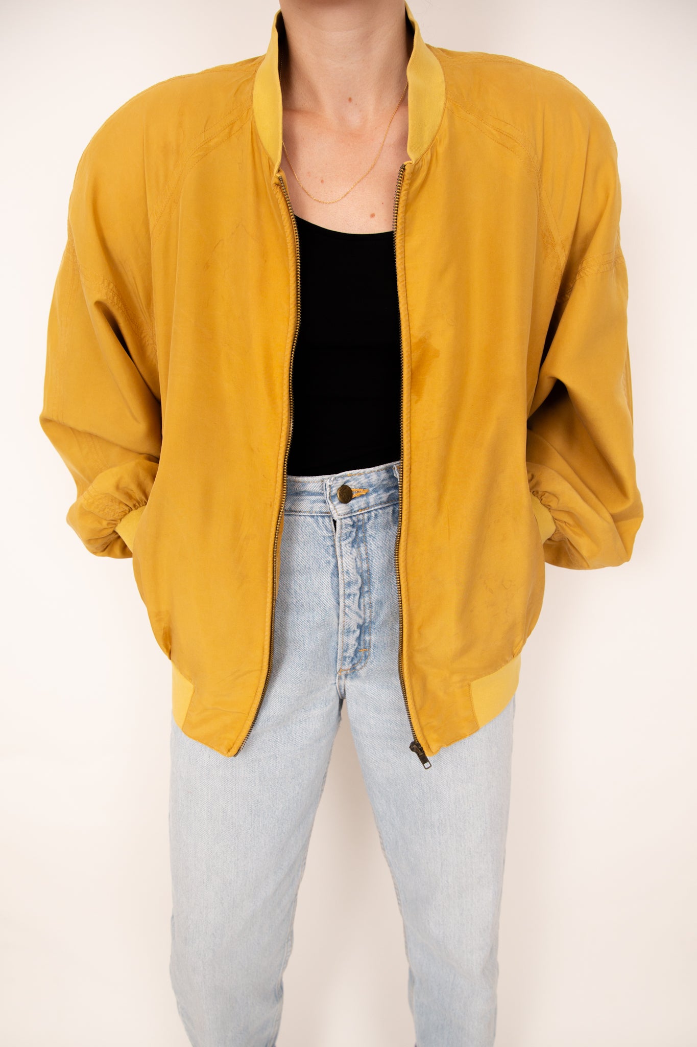 Blouson en soie moutarde 36
