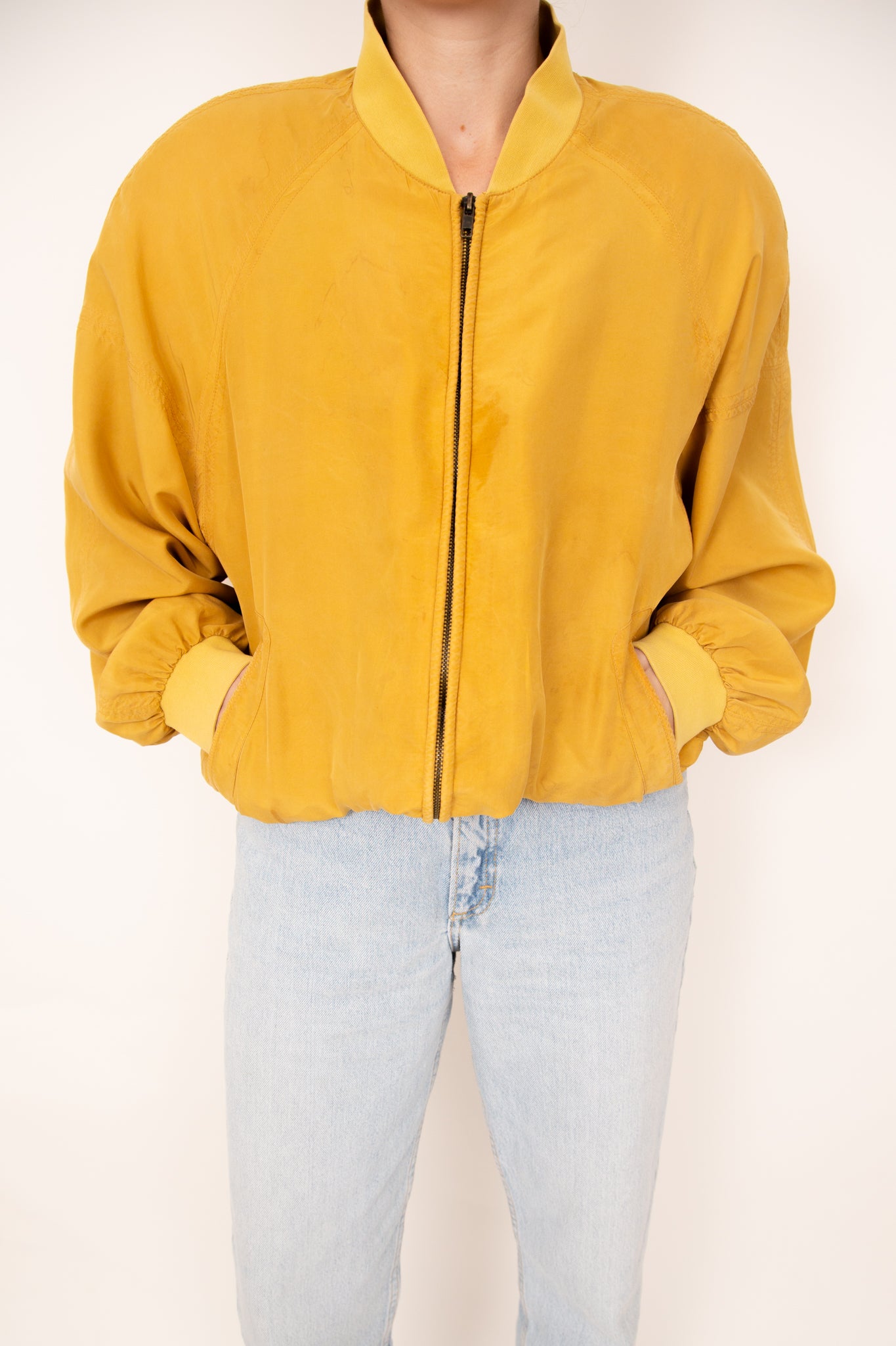 Blouson en soie moutarde 36