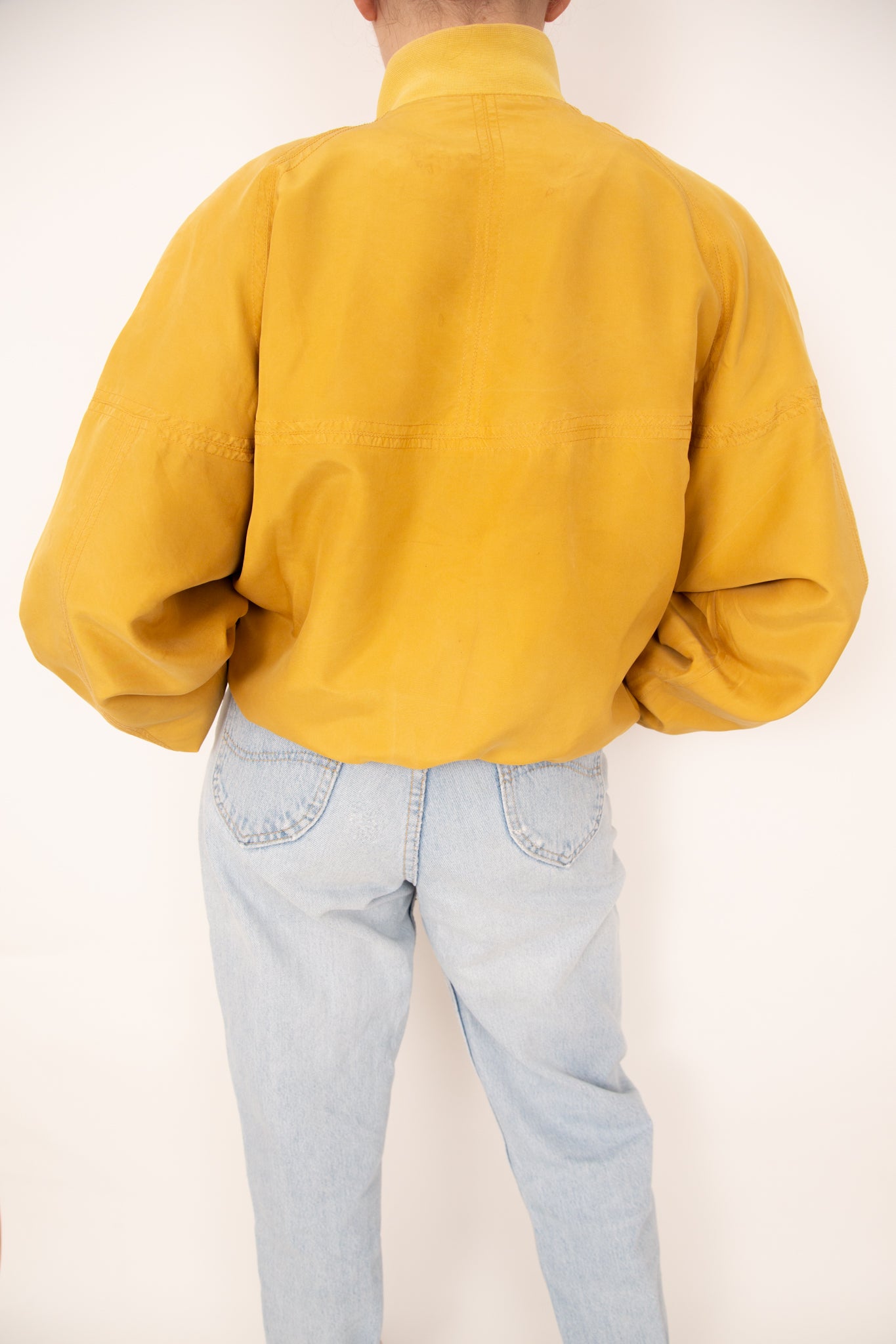 Blouson en soie moutarde 36
