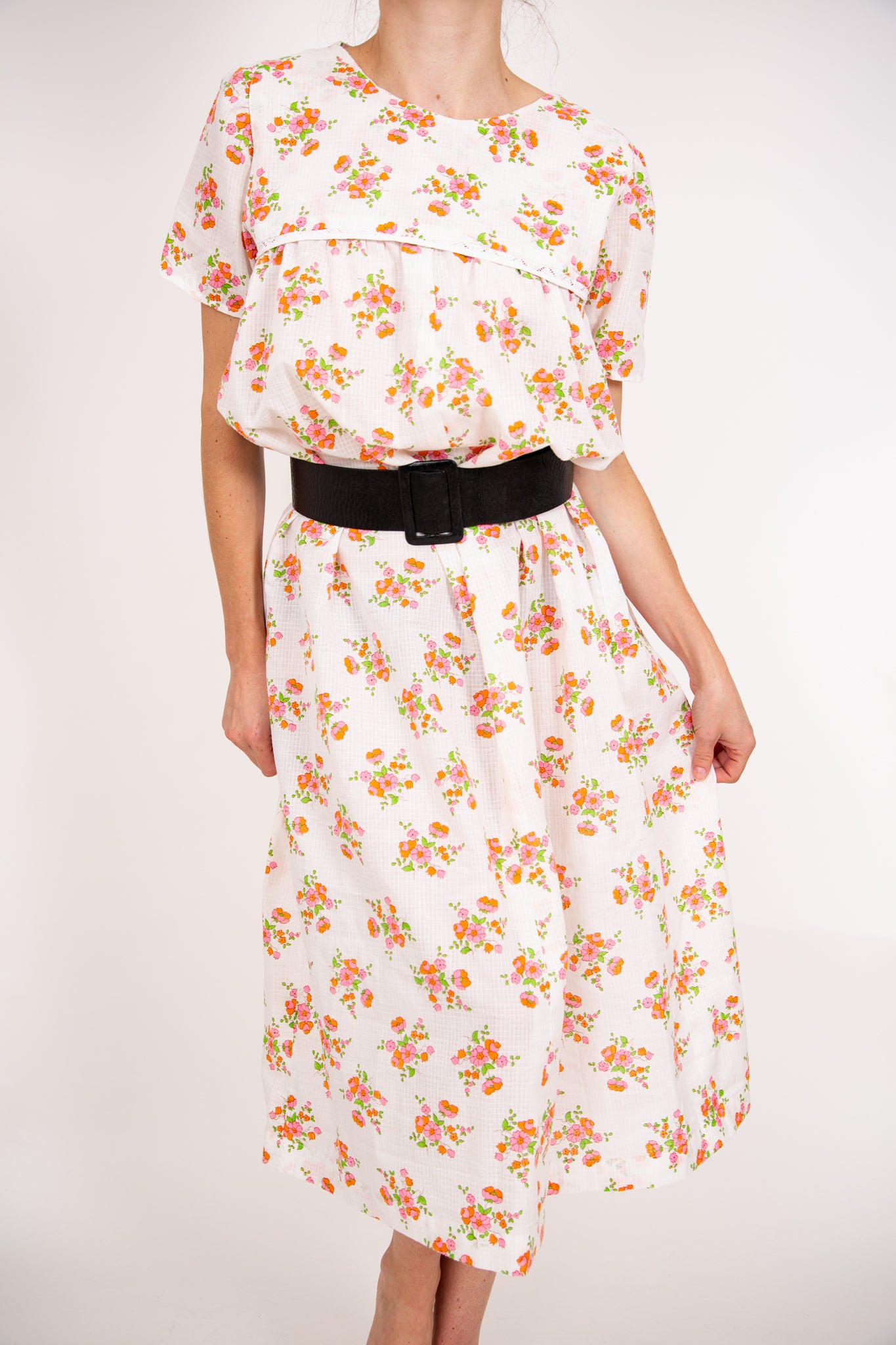 Robe de nuit blanche à fleurs 40