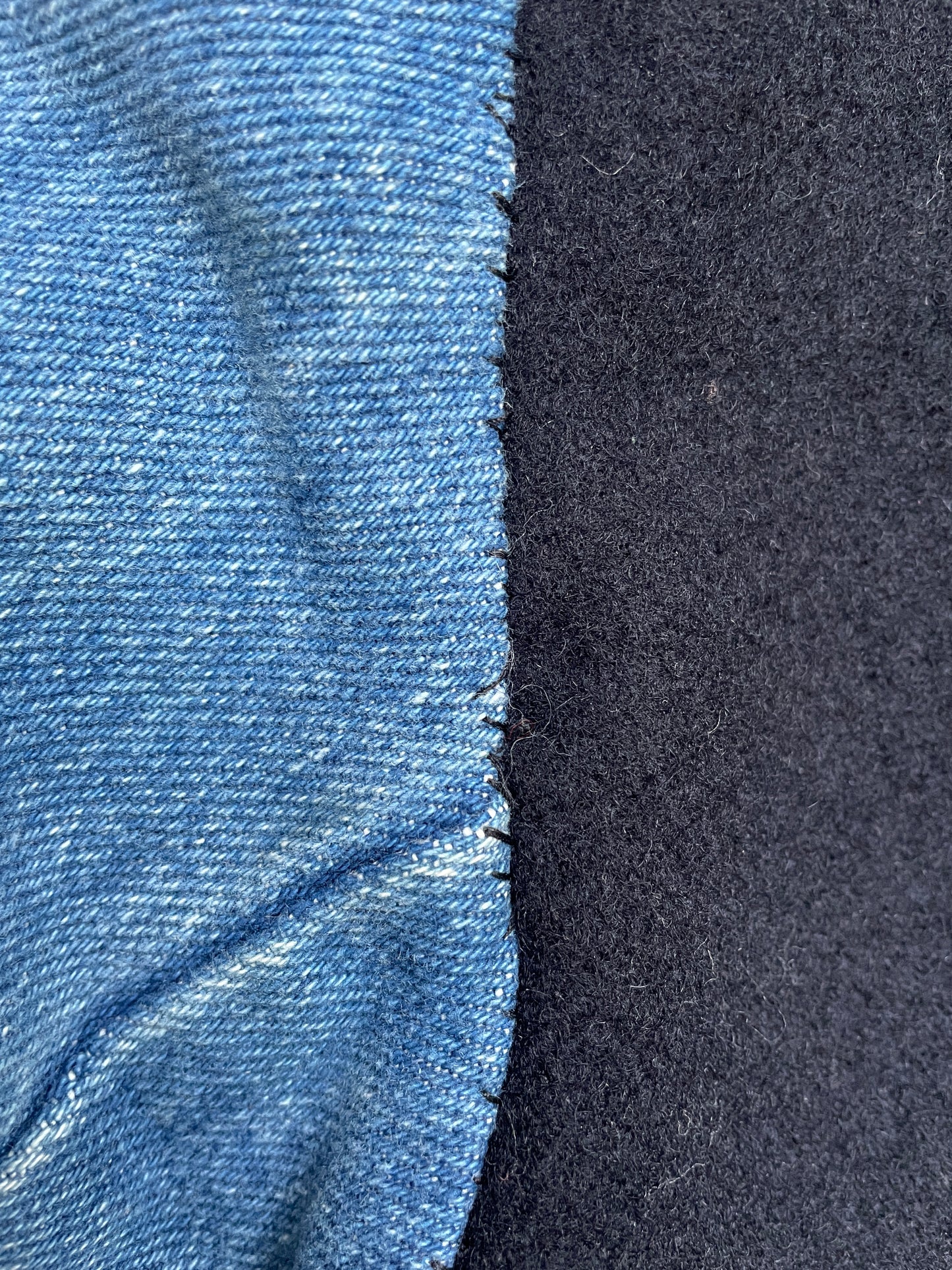 Blouson laine et jean bleu et blanc 36