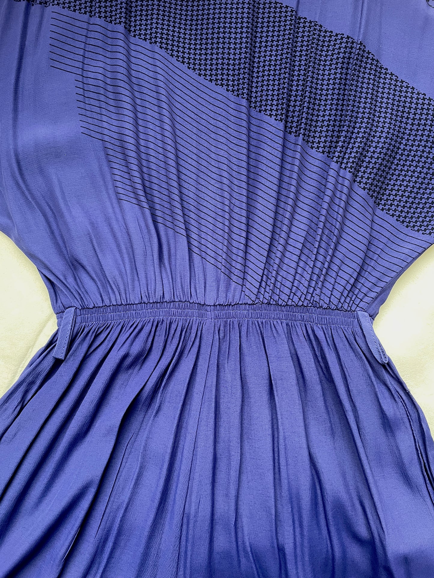 Combinaison violette et motif noir 36