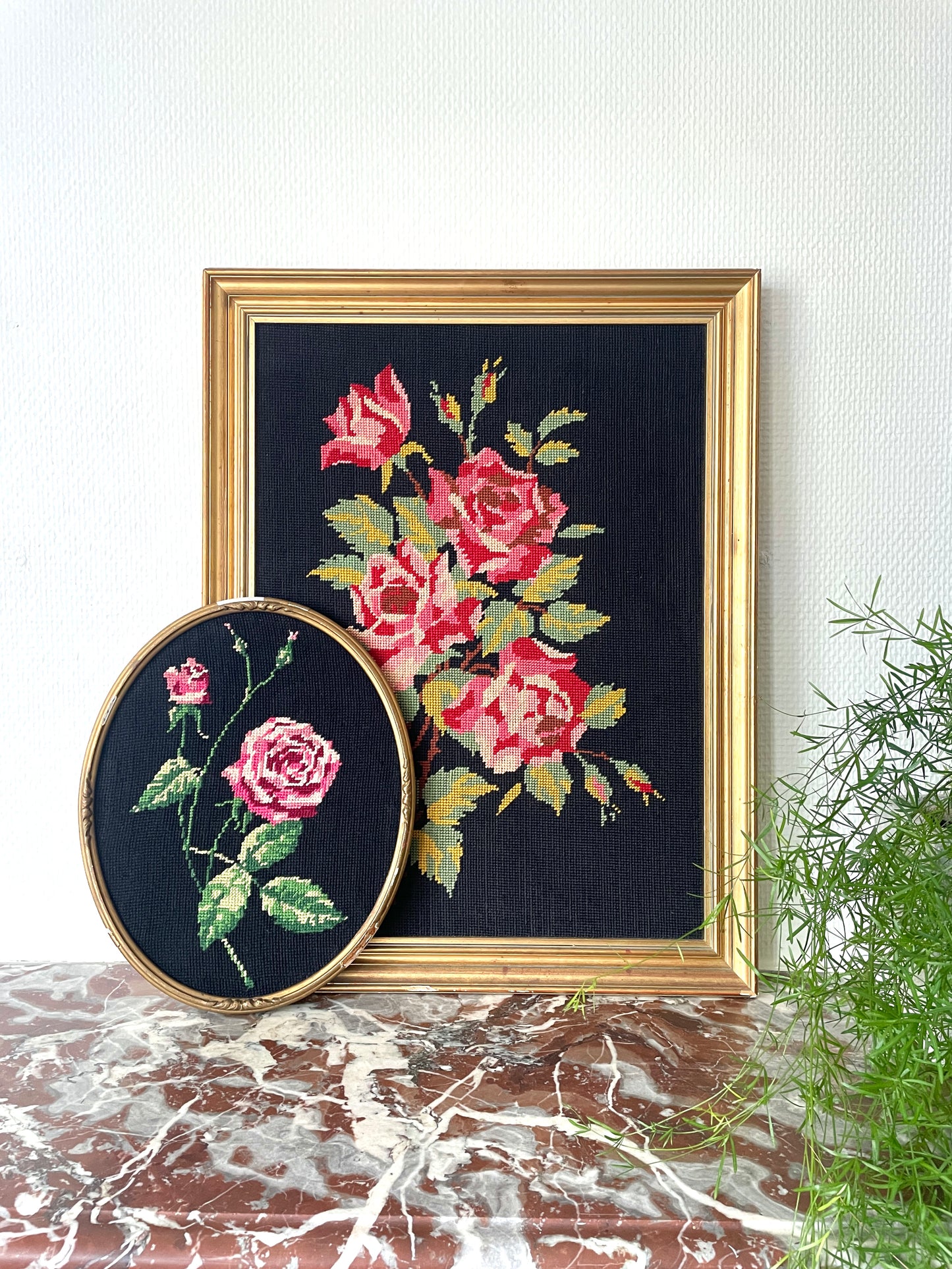 Canevas floral encadré