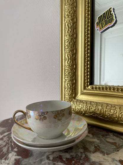 Service à thé porcelaine blanc irisé et doré