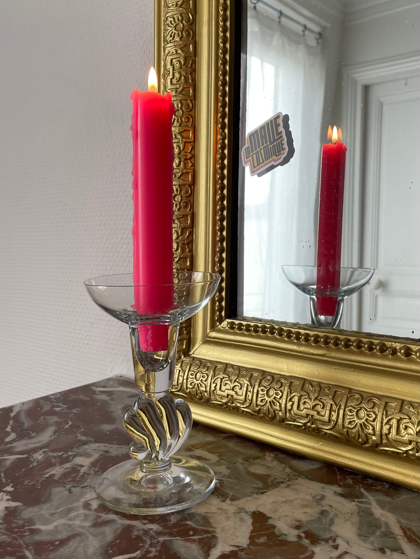 Bougeoir en verre transparent