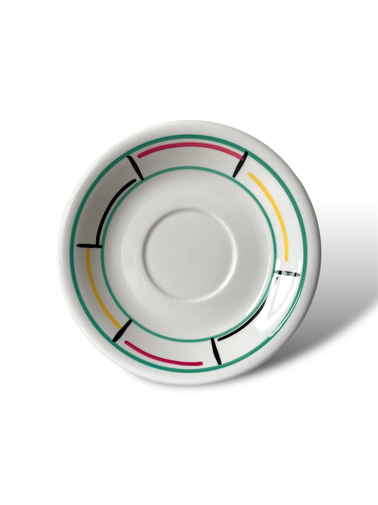 Soucoupe au motif géométrique coloré