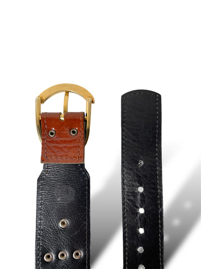 Ceinture marron verni à clous dorés et argentés