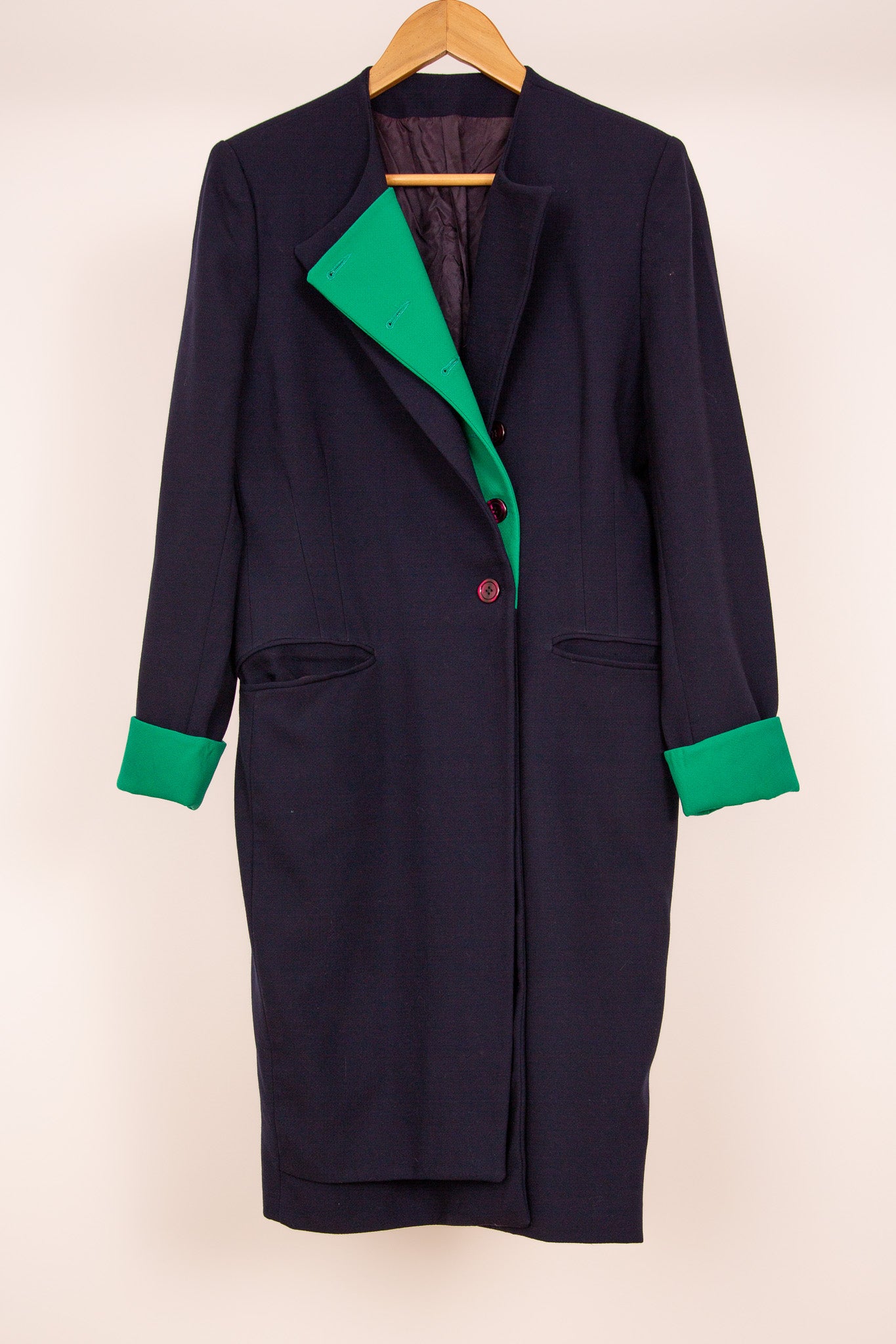 Robe bleue marine avec doublure verte 38