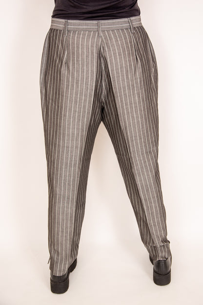 Pantalon à pinces gris 40