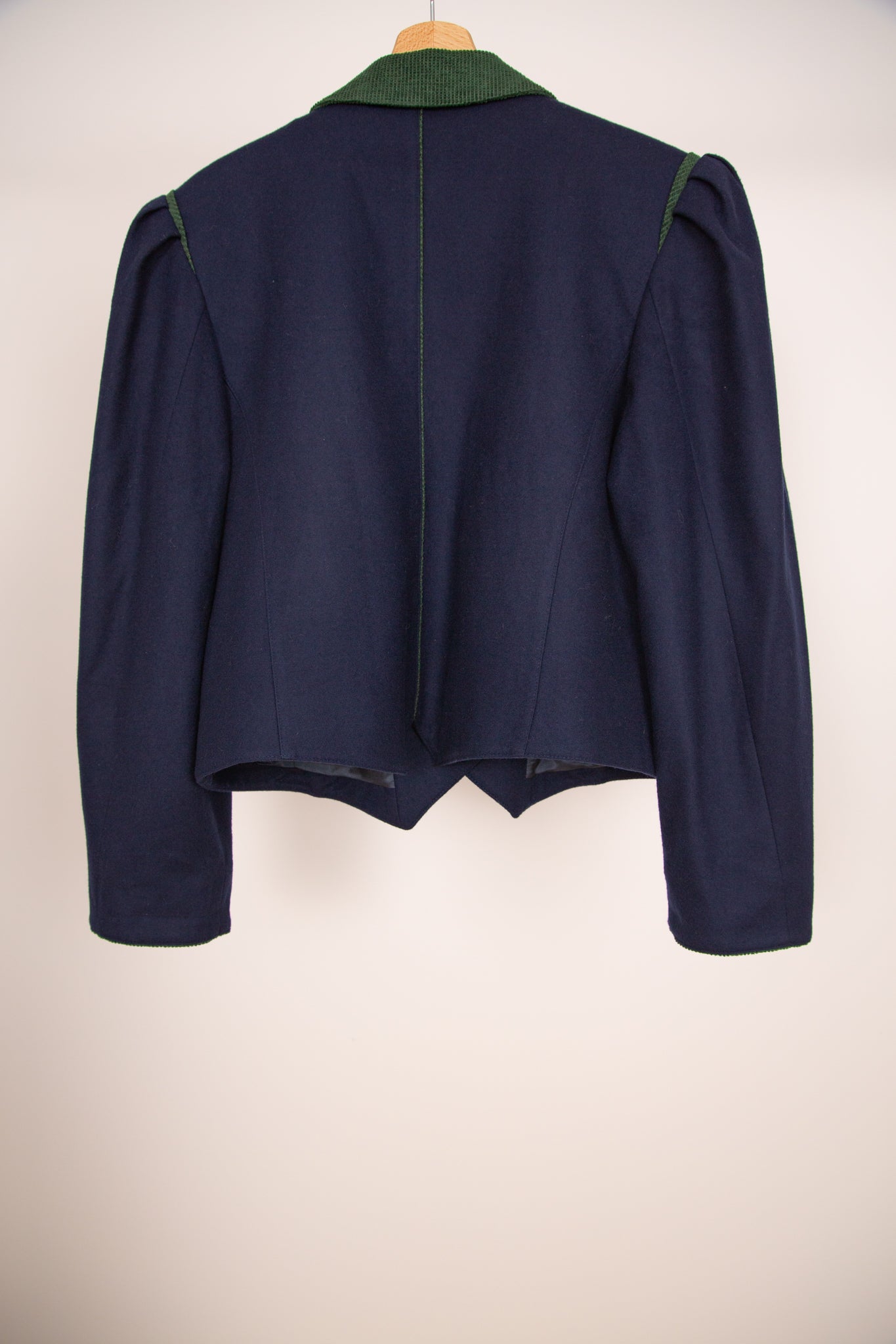 Blazer traditionnel bleu foncé 42