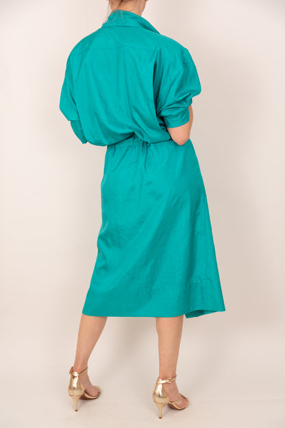 Robe turquoise satinée 38